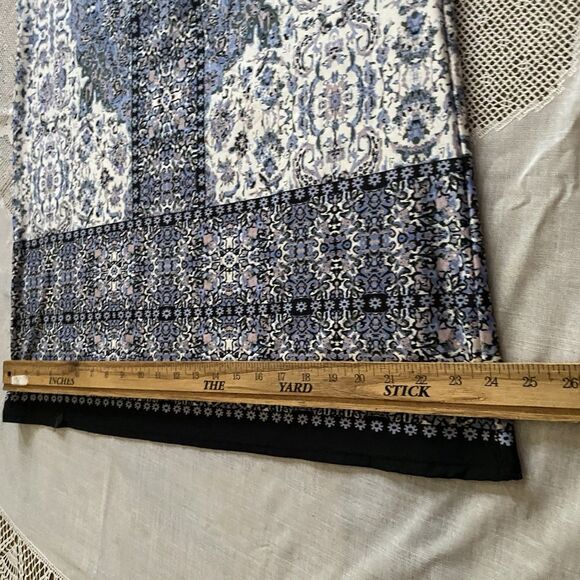 B Design Maxi Skirt Ruched Waist Pull-On Stretch Geometric Size L Blue Cream - Picture 10 of 11